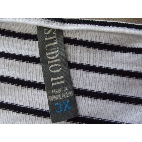 Studio II Sizes 2X/3X White Navy Blue Striped V-neck T-Shirt 100% Cotton - Picture 8 of 9